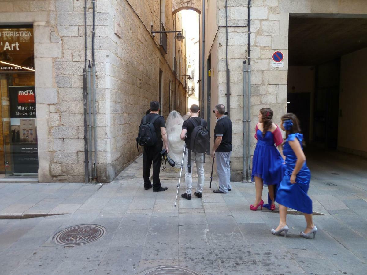 Girona Riverside Exterior photo